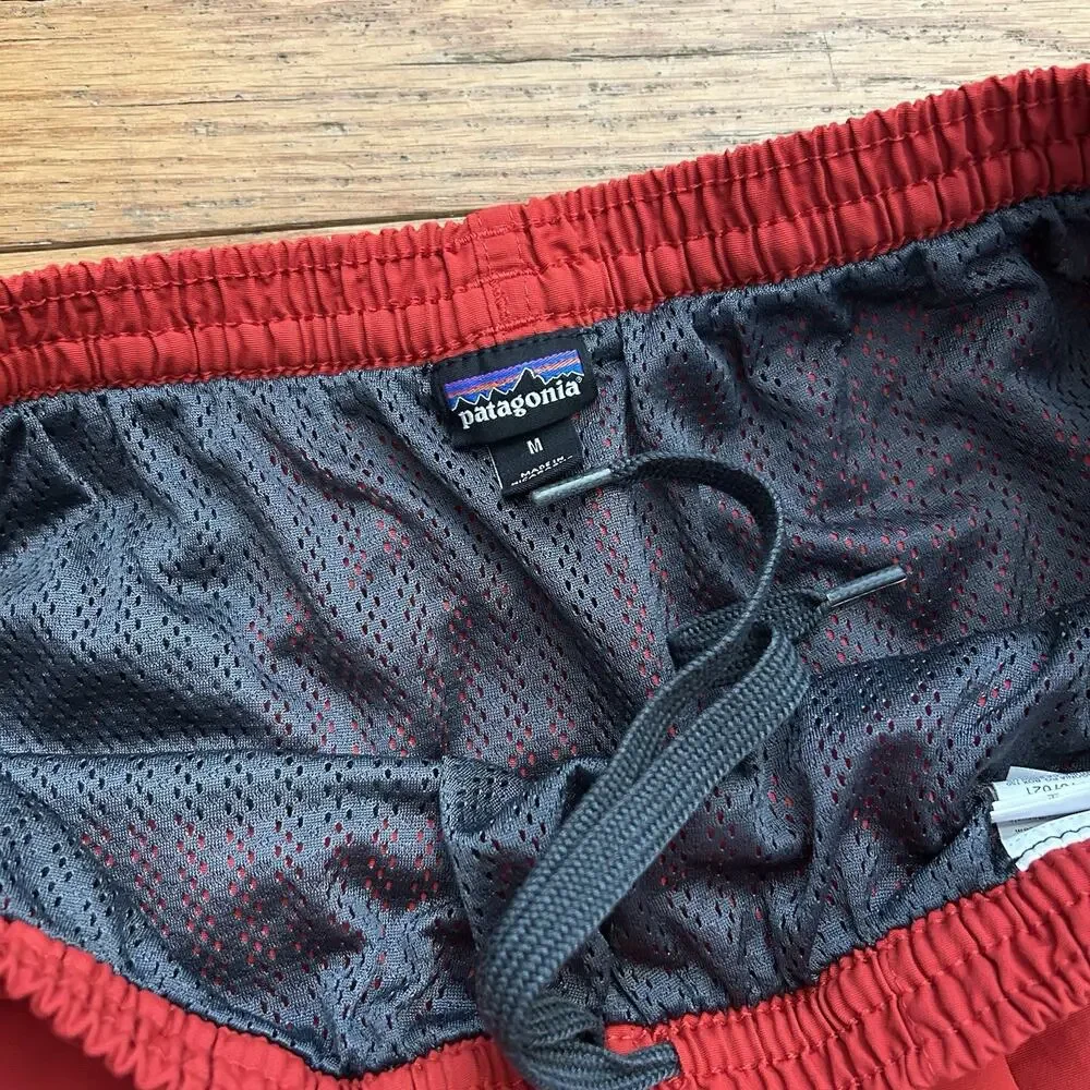 Patagonia Baggies Red Swim Trunks Board Shorts 5” Medium